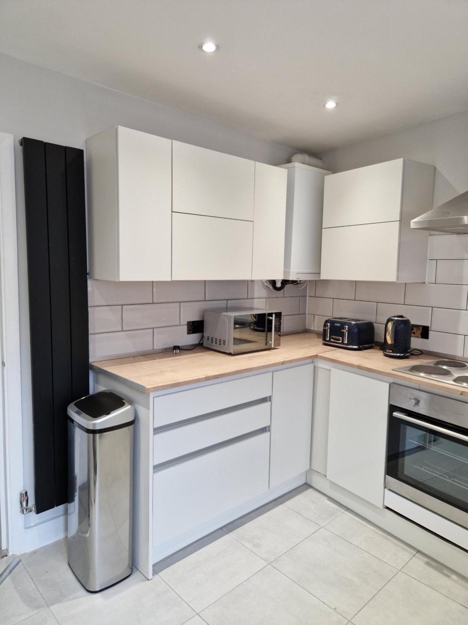 Stylish 2 Bed Home- Short Walk To Tottenham Stadium/Stations Лондон Екстериор снимка